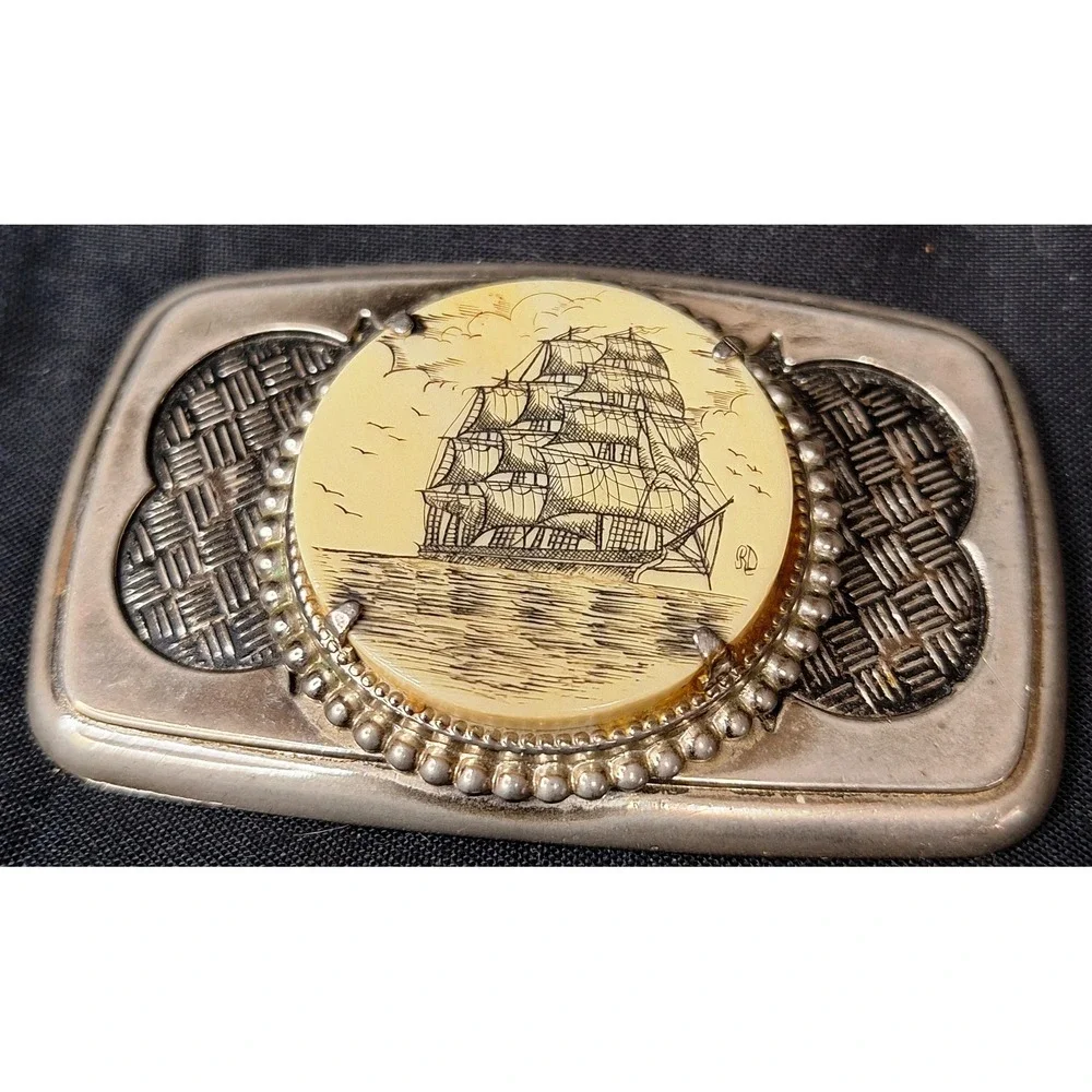 Vintage Scrimshaw Tall Ship Belt Buckle Silver Tone Nautical Sailing‎ Boat RD